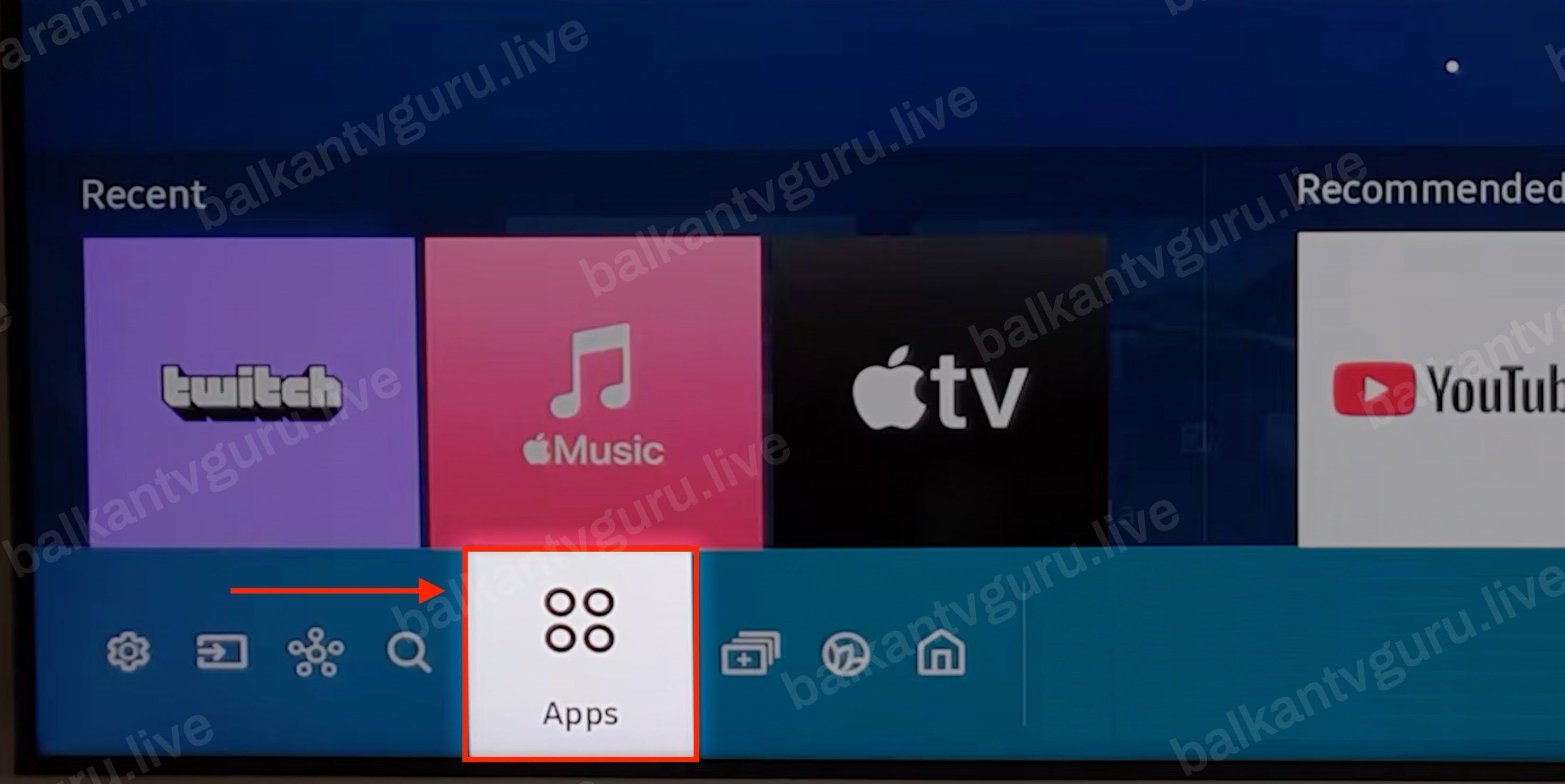 Traka na dnu ekrana sa označenom stavkom Apps.
