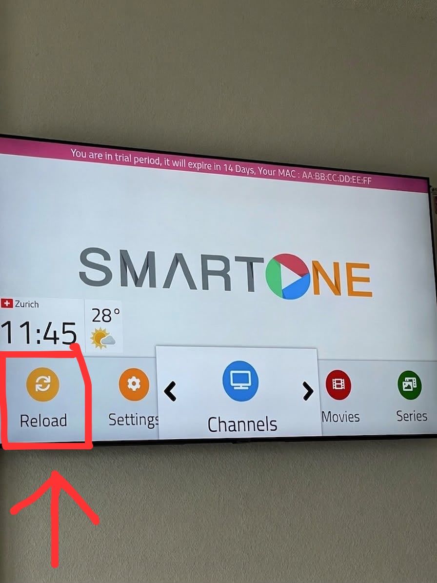 Donji red plejera sa označenim dugmetom Reload.